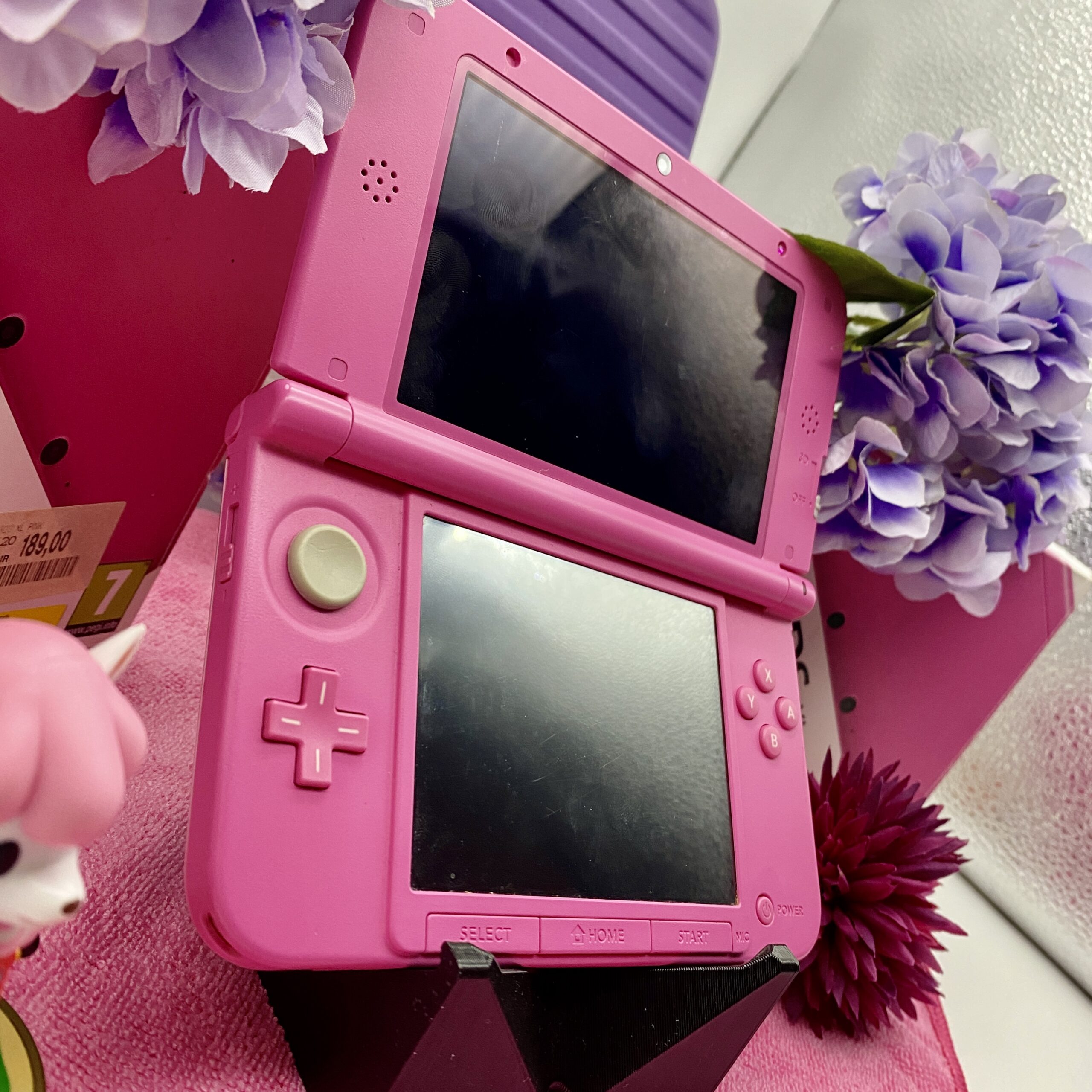 Nintendo 3DS XL pink Animal Crossing gemodded Bildschirm