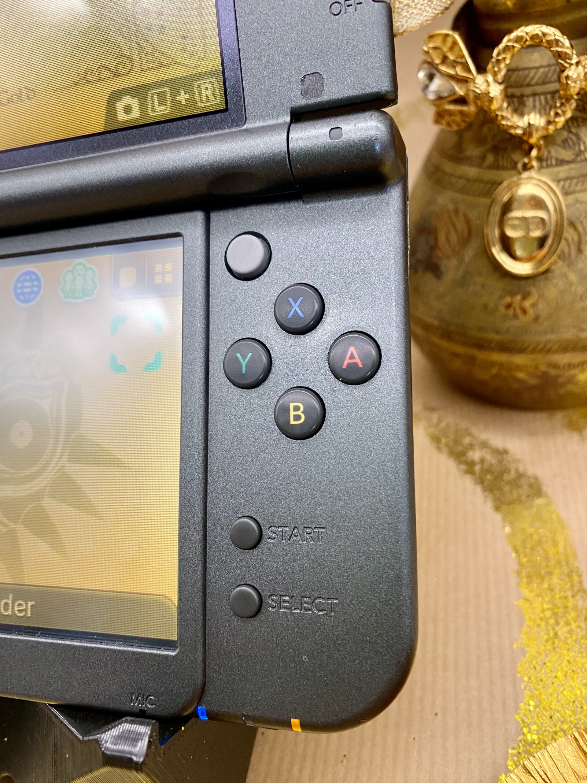 New Nintendo 3DS XL Majoras Mask gemodded – Bild 5