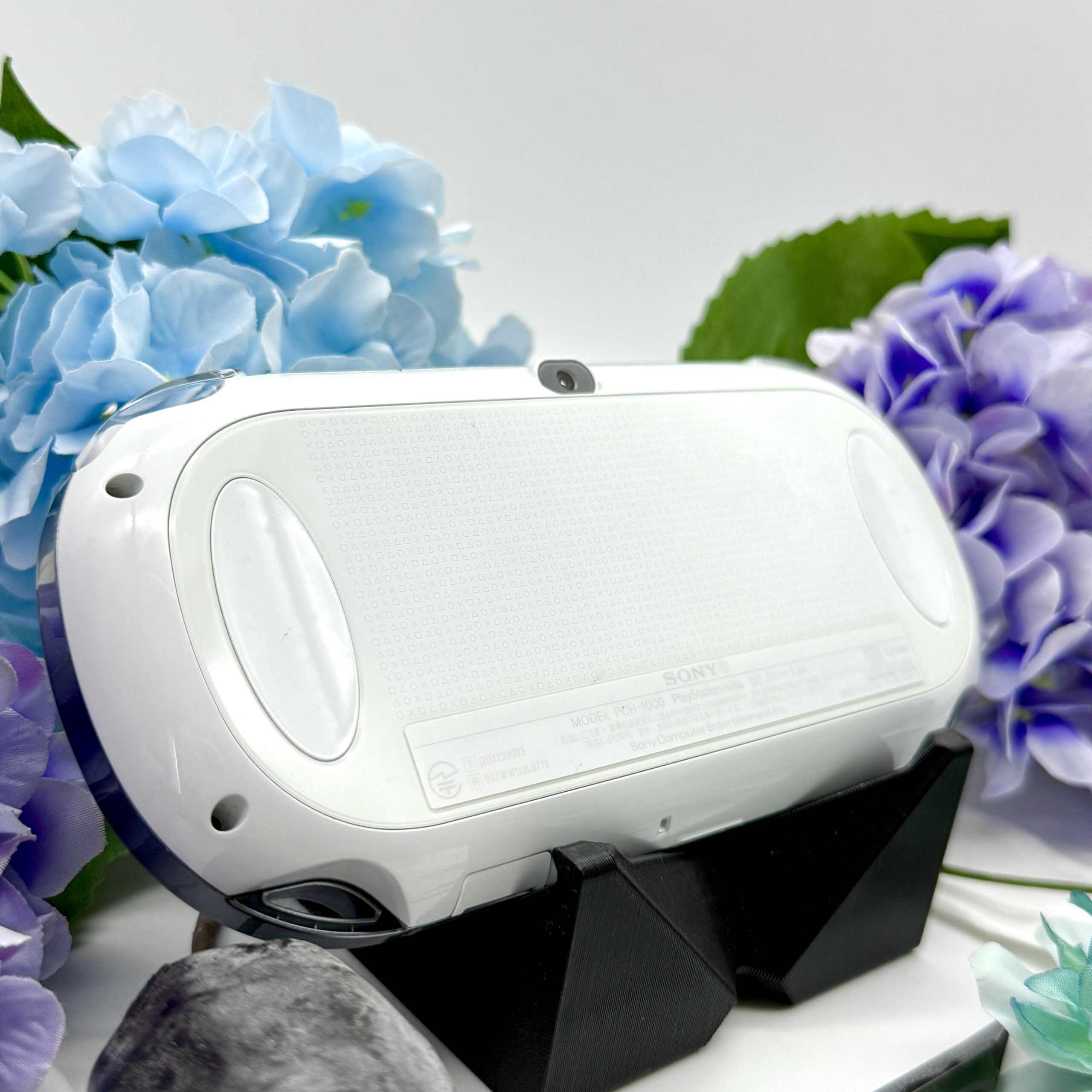 PS Vita 1000 Oled in weiß gemodded – Bild 4