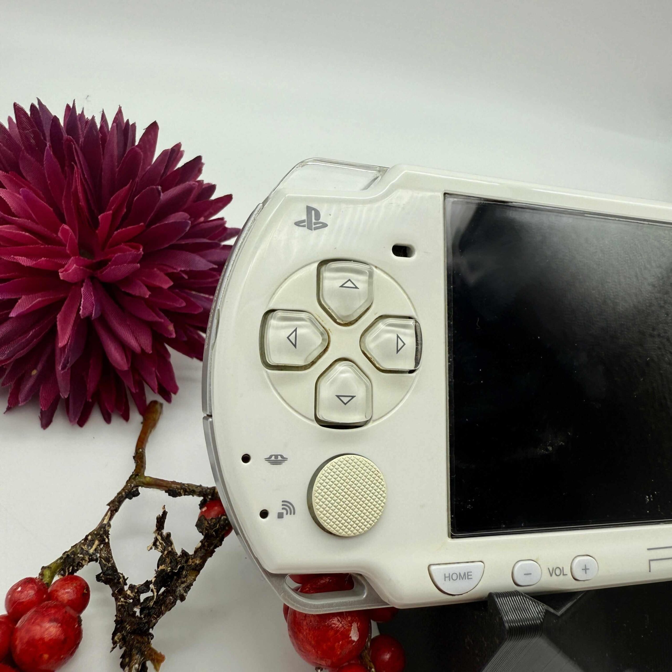 Sony PSP 2000 in weiß gemoddet – Bild 2